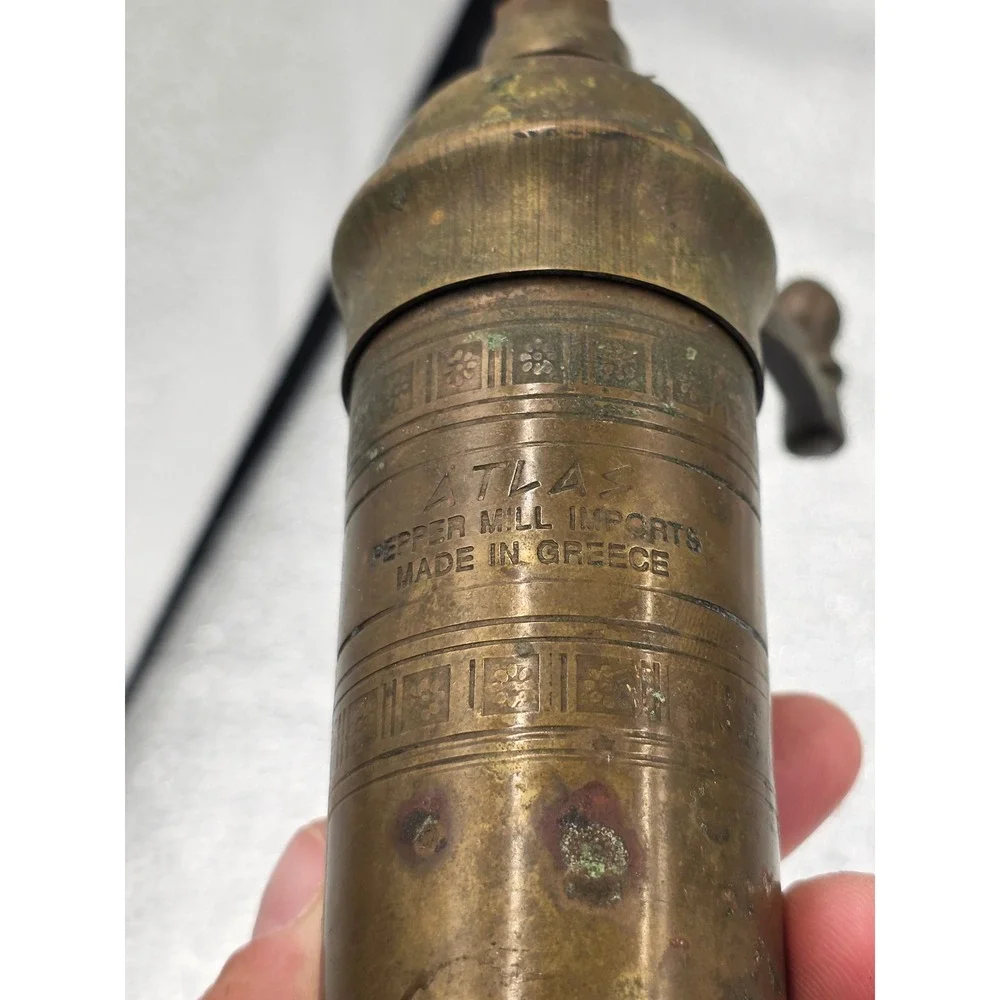 Vintage Atlas Brass Pepper Mill Grinder Made in Greece Hand Crank 8.5 Inch O1